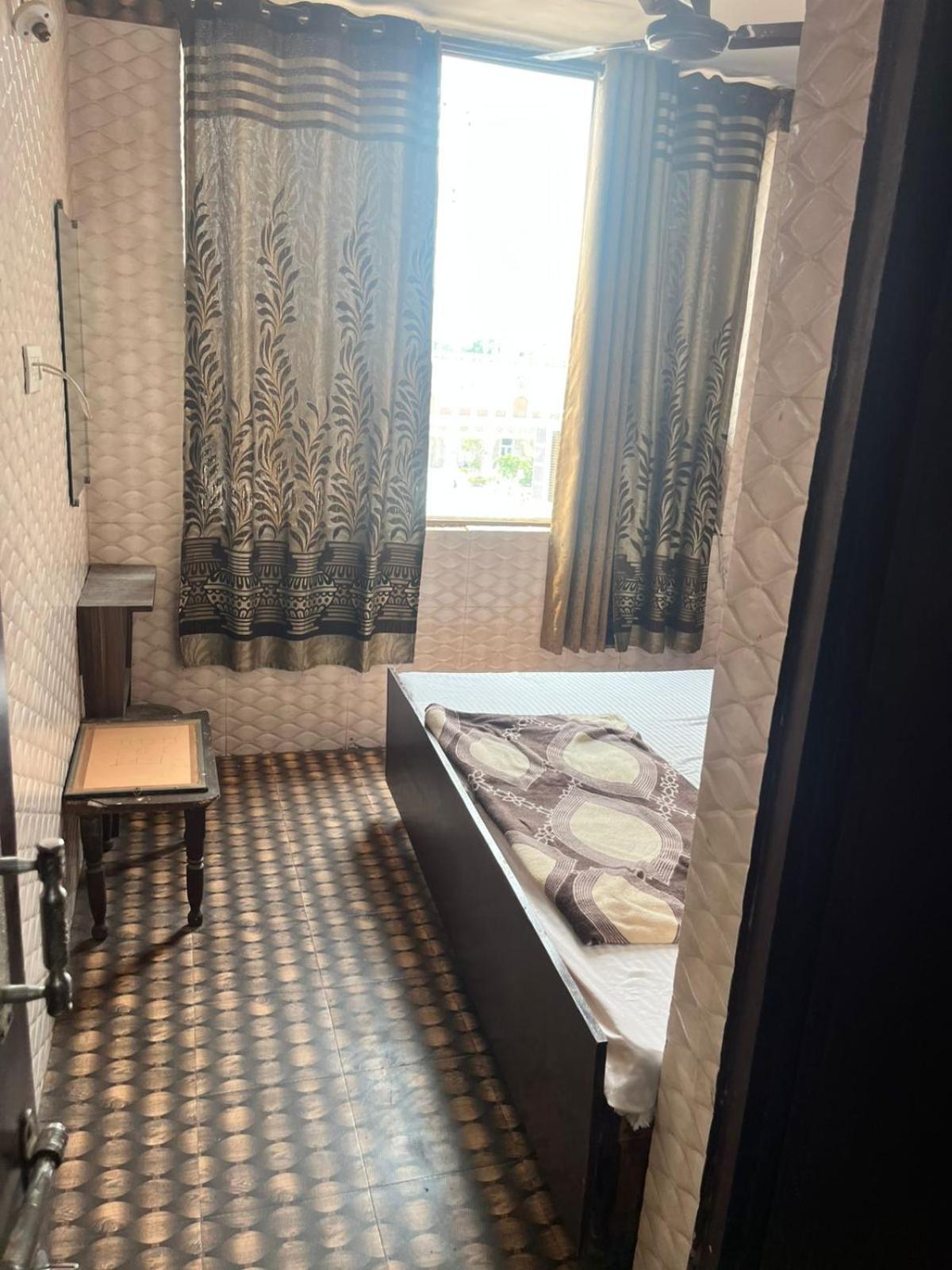 Arora Guest House Amritsar Exteriér fotografie